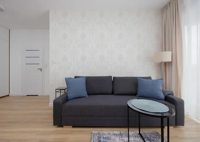 Spacious Near Paley And Medicover-handelsmana 2nd شقة *