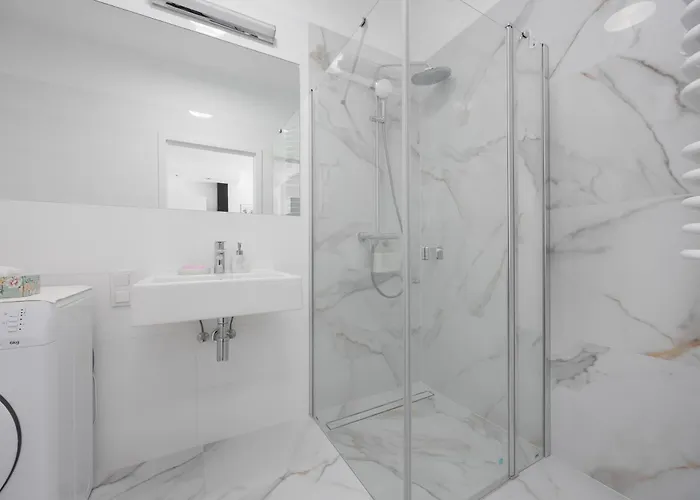 شقة Spacious Near Paley And Medicover-handelsmana 2nd وارسو