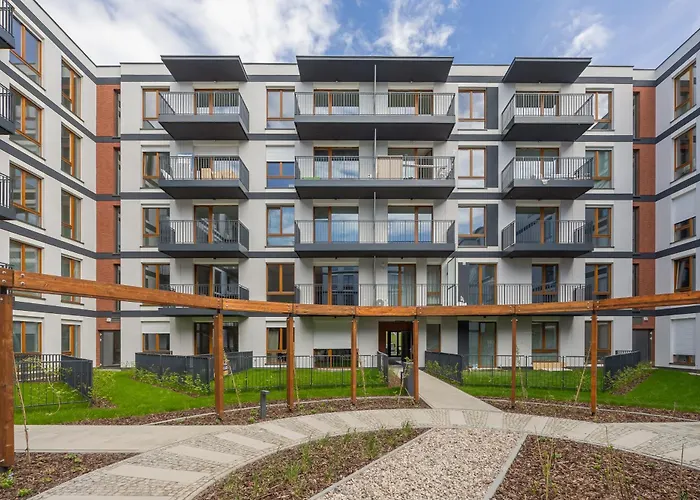 Spacious Near Paley And Medicover-handelsmana 2nd شقة *