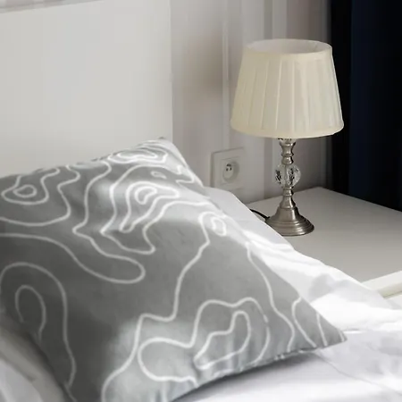 Spacious Near Paley And Medicover-handelsmana 2nd